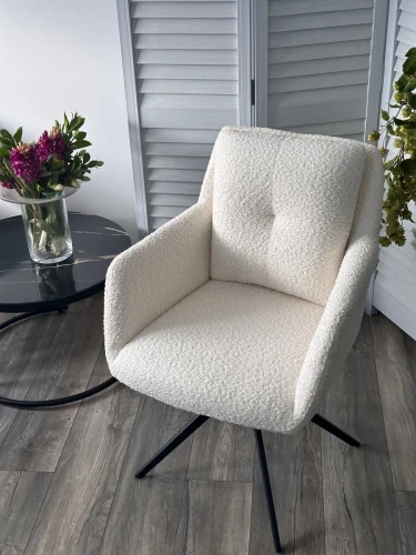 Стул MEADOW 360 град. поворот. Белый XD841-01, букле / черный каркас, ®DISAUR