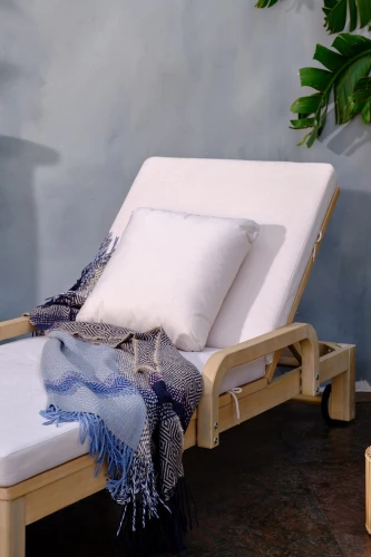 Шезлонг из акации RIMINI  Joygarden