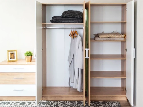 Шкаф «Алёна» 4-х дверный (без зеркал), Дуб сонома/Белый