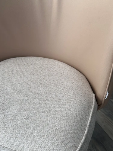 Стул МОНЕ ROVENA IVORI ткань / ORAKUL 130 экокожа / Черный каркас M-City