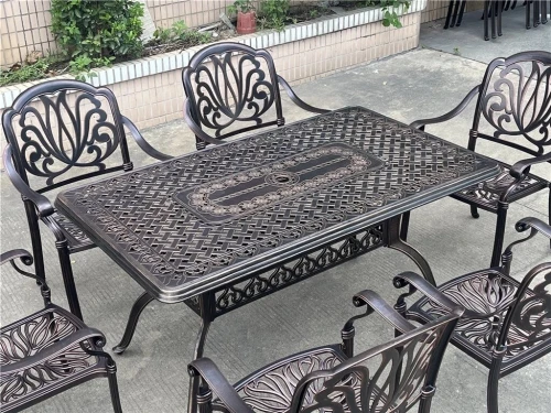 Обеденная группа Teide из литого алюминия с жаровней