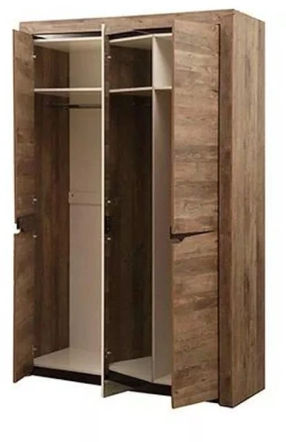 33.02 Лючия 3-х дв. шкаф для одежды кейптаун/венге