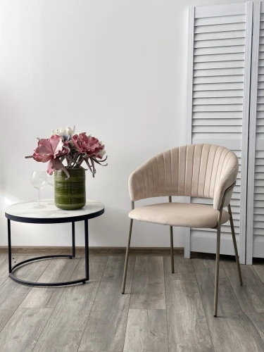 Стул ГЕММА, цвет H-06 Бежевый, велюр / шампань каркас М-City