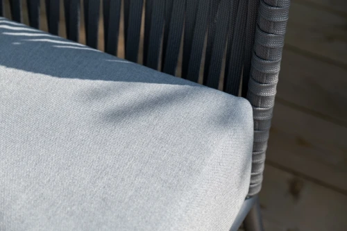 "Багамы" кресло плетеное из роупа, каркас алюминий темно-серый (RAL7024) муар, роуп серый 15мм, ткань светло-серая