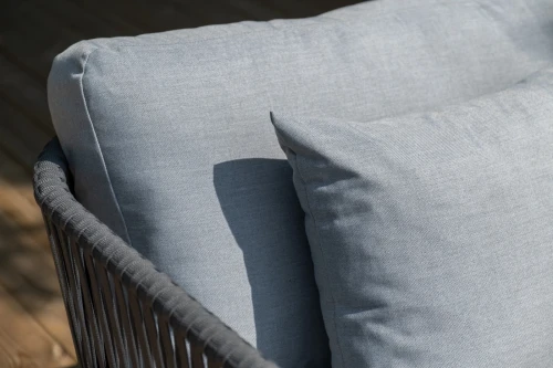 "Багамы" кресло плетеное из роупа, каркас алюминий темно-серый (RAL7024) муар, роуп серый 15мм, ткань светло-серая