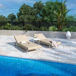 Шезлонг COSTA на колесах бежевый - белый каркас