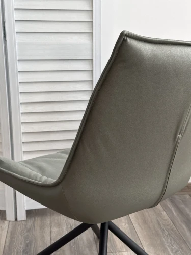 Стул ОСЛО Atmocfera 695 Зеленый / Orakul 695 Зеленый / Черный каркас M-City