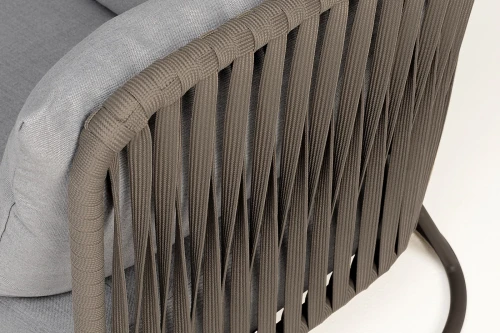 "Багамы" диван 3-местный плетеный из роупа, каркас алюминий бежево-серый (RAL7006) муар, роуп серо-коричневый 23мм, ткань светло-серая