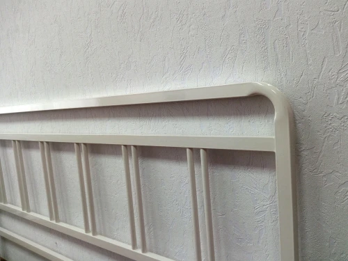 Кровать КМД 8 Леон 160 белая