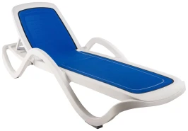 Шезлонг пластиковый Клеопатра с тканью “CLEOPATRA TEXTILE”  -  бело-синий