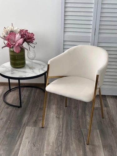 Стул DILL MOMO-01 молочный, велюр "беспальчиковый"/ золотой каркас М-City