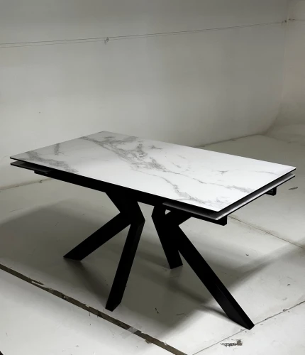 Стол Кентукки 3 140 БЕЛЫЙ МРАМОР, стекло / ЧЕРНЫЙ, М-City