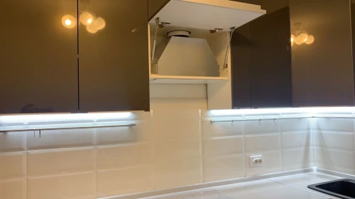 Угловая кухня на заказ по размерам заказчика Фьюжн от Vivat на заказ 2.6х2.1 м. цвет Anthracite