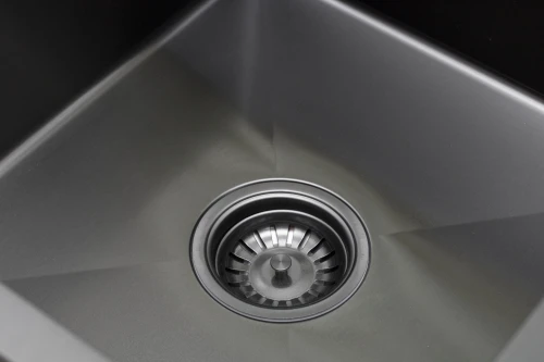 Кухонная мойка из нержавейки BLANTEK LS-5050B Nano black
