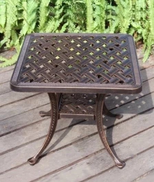 Кофейный столик Paris из литого алюминия