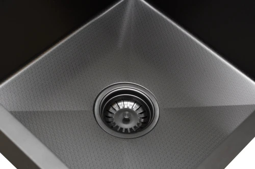 Кухонная мойка из нержавейки BLANTEK LS-5050HN Honeycomb Nano black