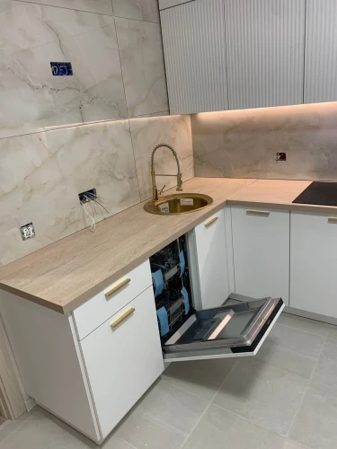 Угловая кухня Фьюжн-Евролайн на заказ 3.2х1.95 м. от фабрики Виват-мебель