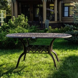 Обеденный стол WILHELM овальный из литого алюминия