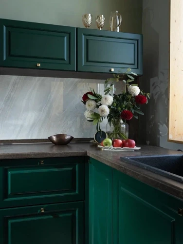 Кухонный гарнитур Ницца Royal 3000х2200 Golfclub МДФ эмаль угловой