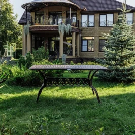 Обеденный стол WILHELM прямоугольный из литого алюминия