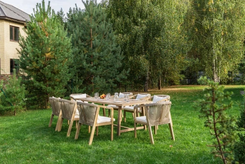 Обеденный комплект MICHELLE на 8 персон из натуральной акации