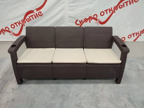 Трехместный диван Yalta Sofa 3 Seat