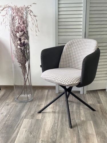 Стул ЛИЛУ ДАНС 180 град. поворотный, УЮТ ГРЕЙ КЛЫК / ORAKUL 998 Темно-серый / Черный каркас, M-City