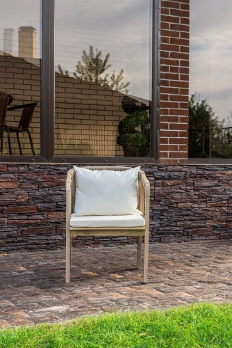 Кресло MICHELLE из натуральной акации