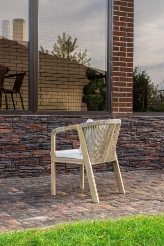 Кресло MICHELLE из натуральной акации