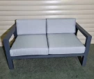 Диван двухместный Graphite из алюминия Диван двухместный Graphite из алюминия