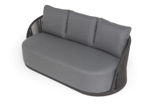 "Монтелла" диван 3-местный плетеный из роупа, каркас алюминий темно-серый (RAL7024) муар, роуп темно-серый круглый, ткань темно-серая 027