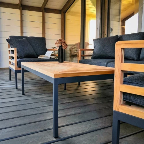 Лаунж зона EGMONT с трехместным диваном