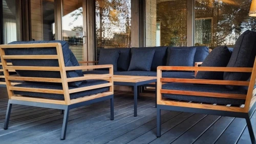 Лаунж зона EGMONT с трехместным диваном