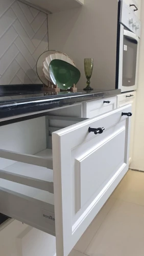 Модульная кухня Ницца Royal 3400х2600 Blanco МДФ эмаль угловая