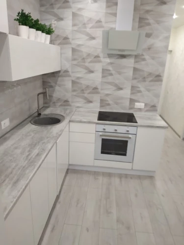 Угловая кухня Фьюжн на заказ 3.0х2.0 м. по размерам заказчика, цвет Angel